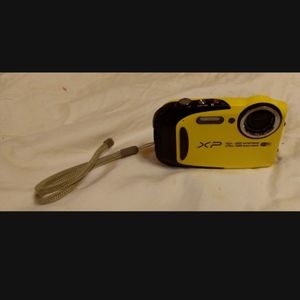 Fujifilm Fine-Pix XP 80 Digital Camera